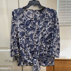 Banana republic blue and white blouse, size small